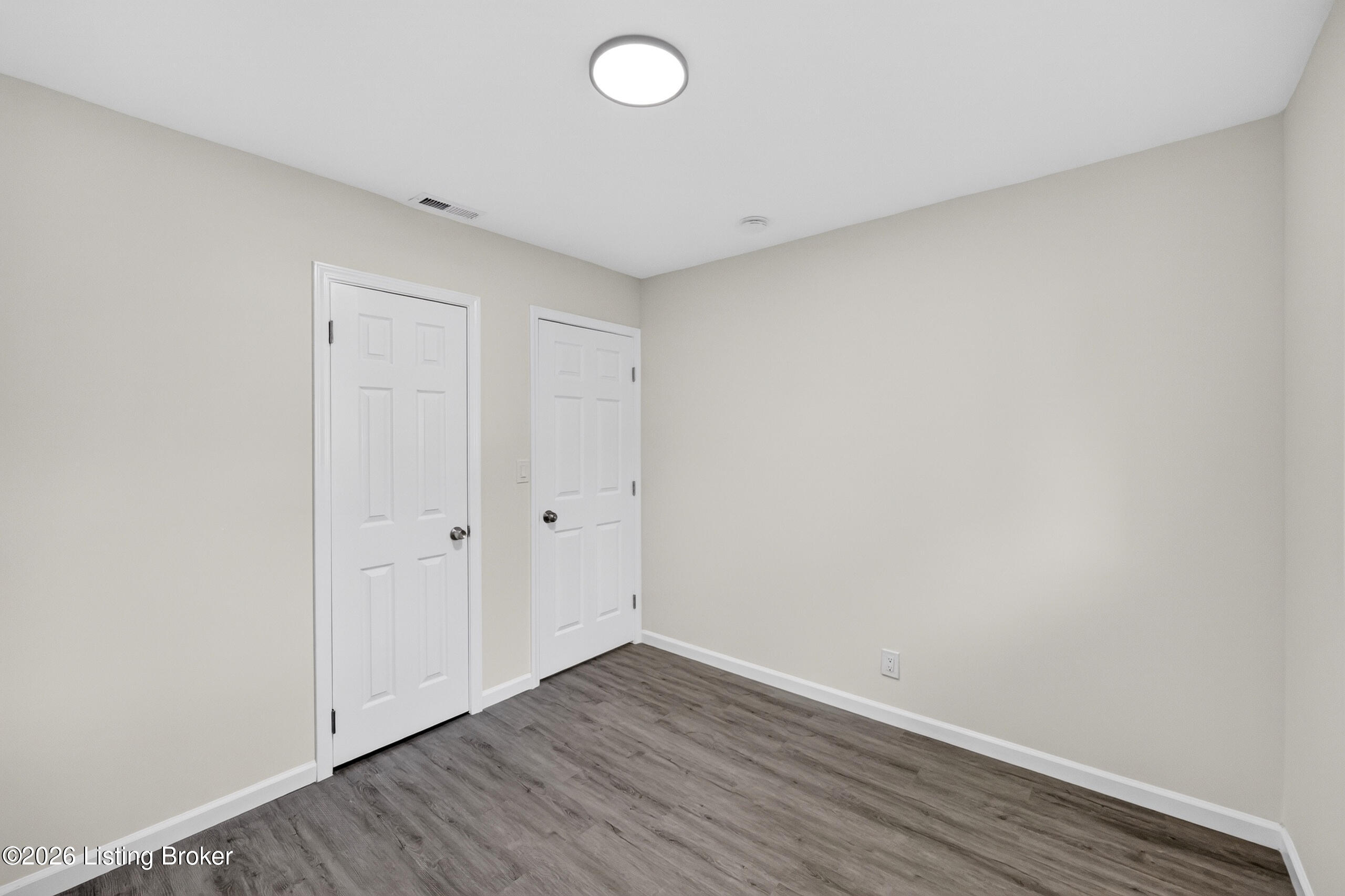 9817 Saturn Dr