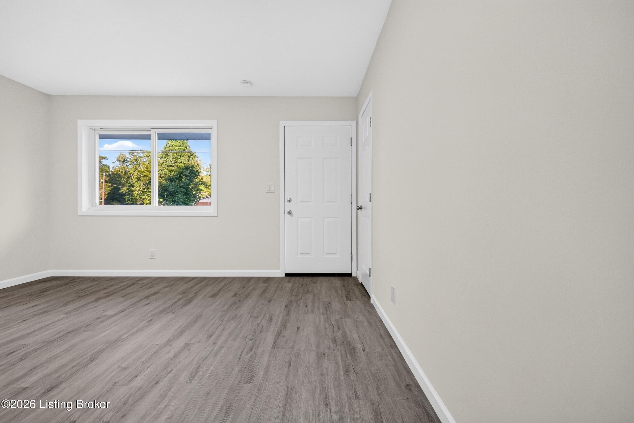 9817 Saturn Dr