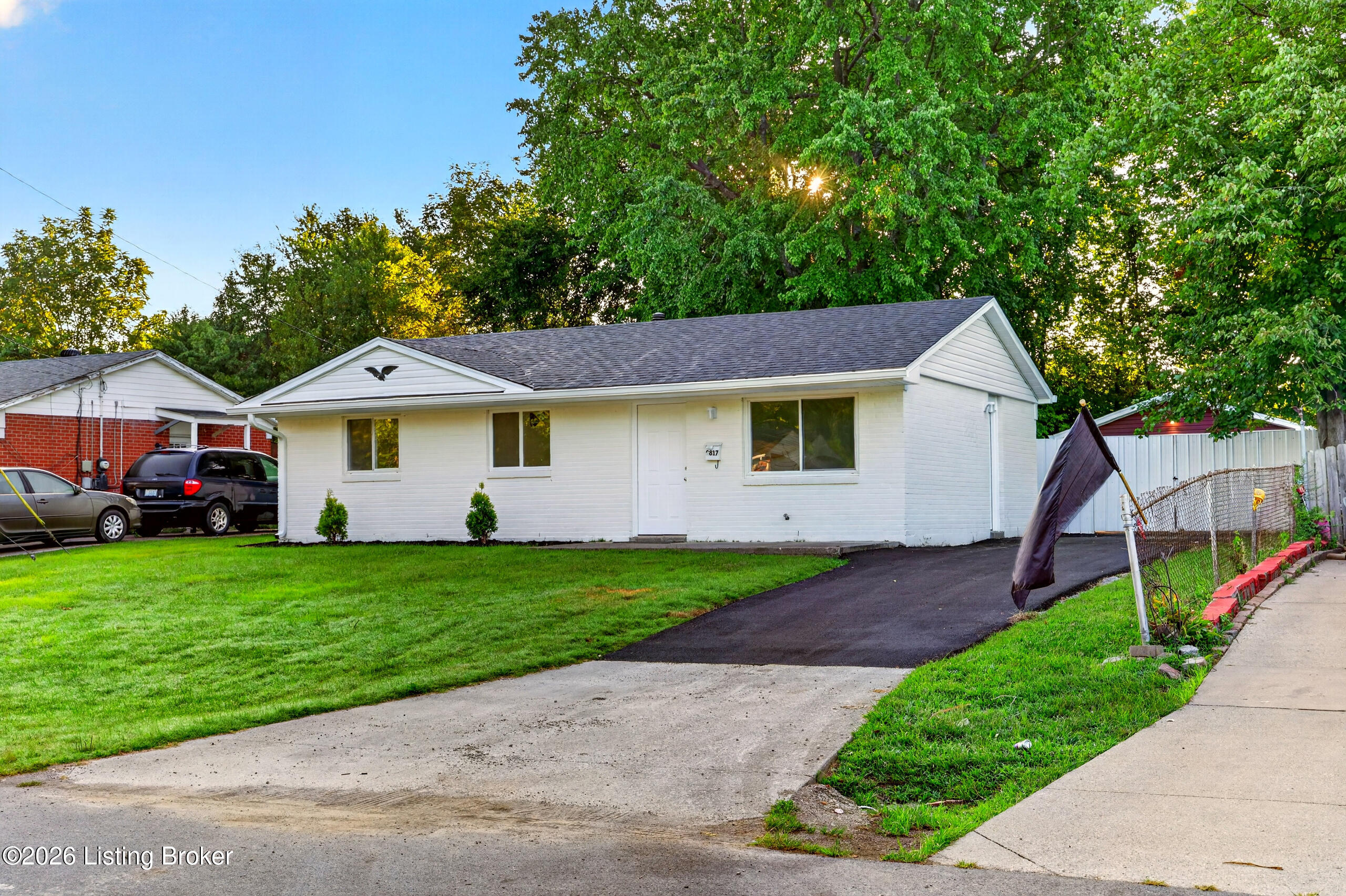 9817 Saturn Dr