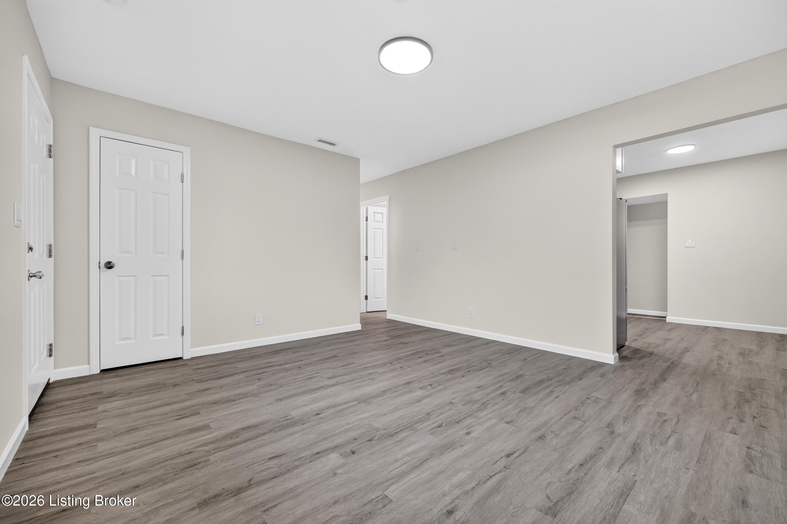 9817 Saturn Dr