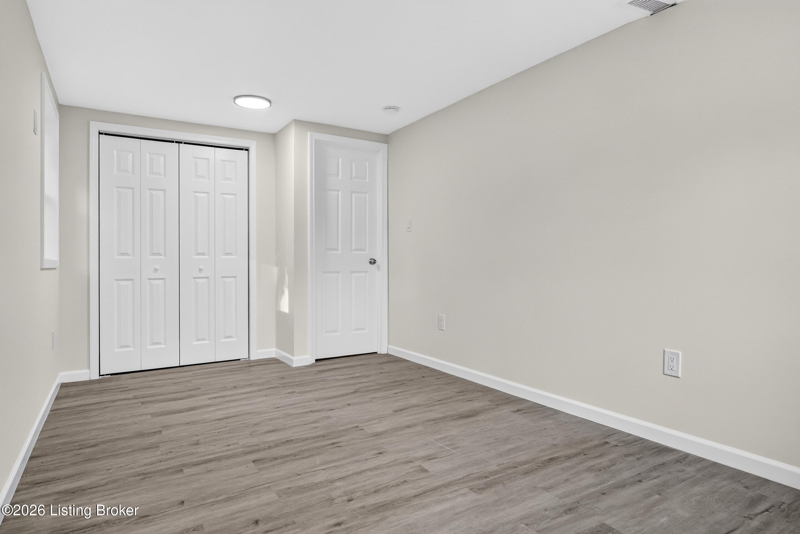 9817 Saturn Dr