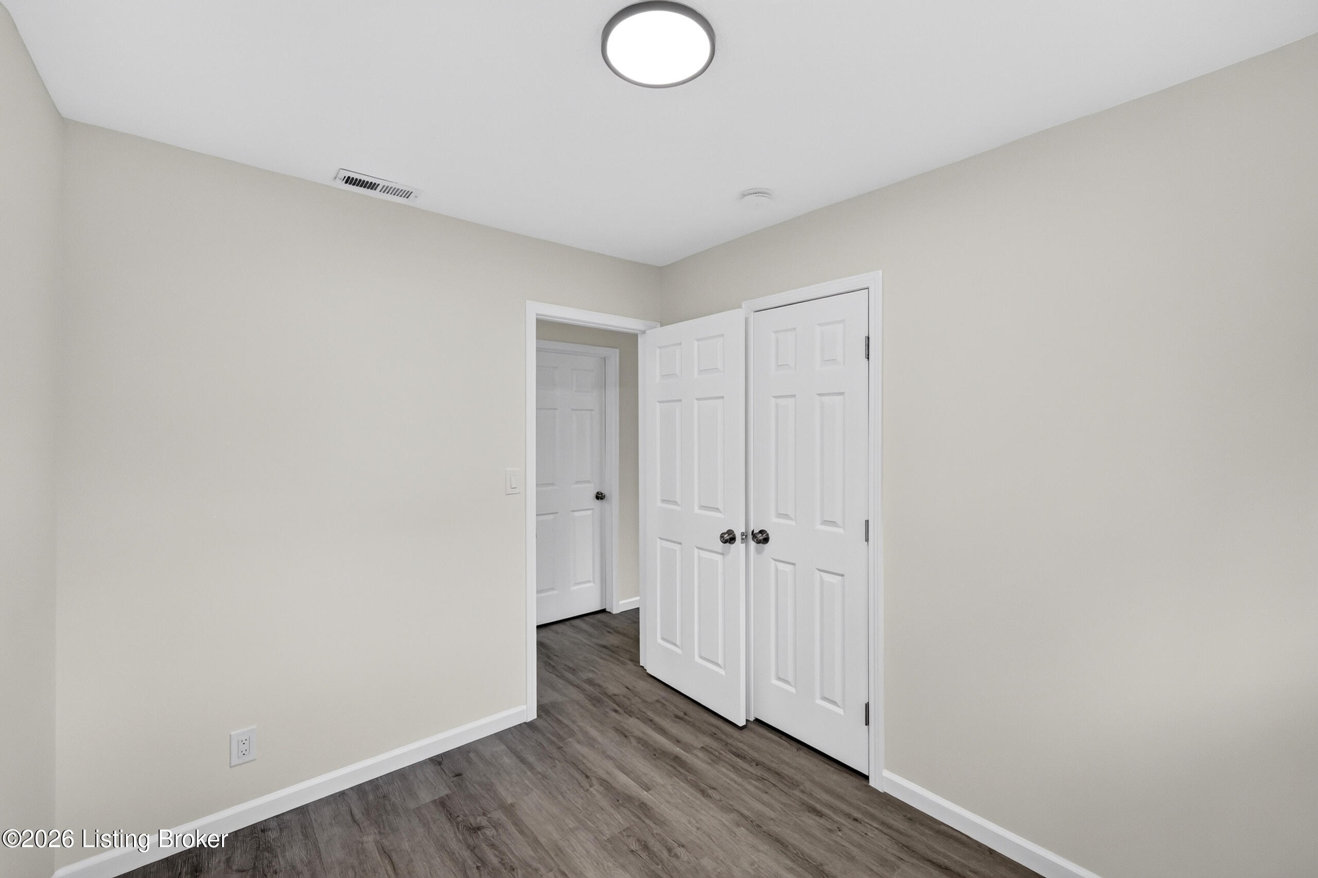 9817 Saturn Dr