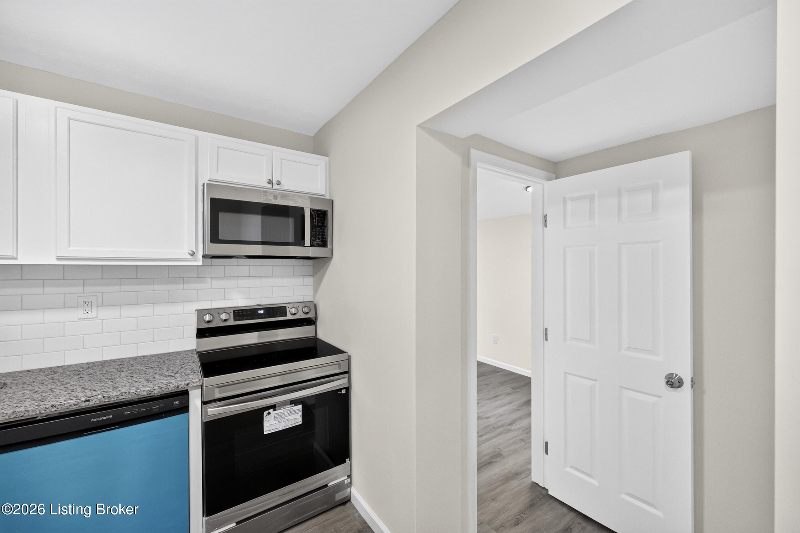 9817 Saturn Dr