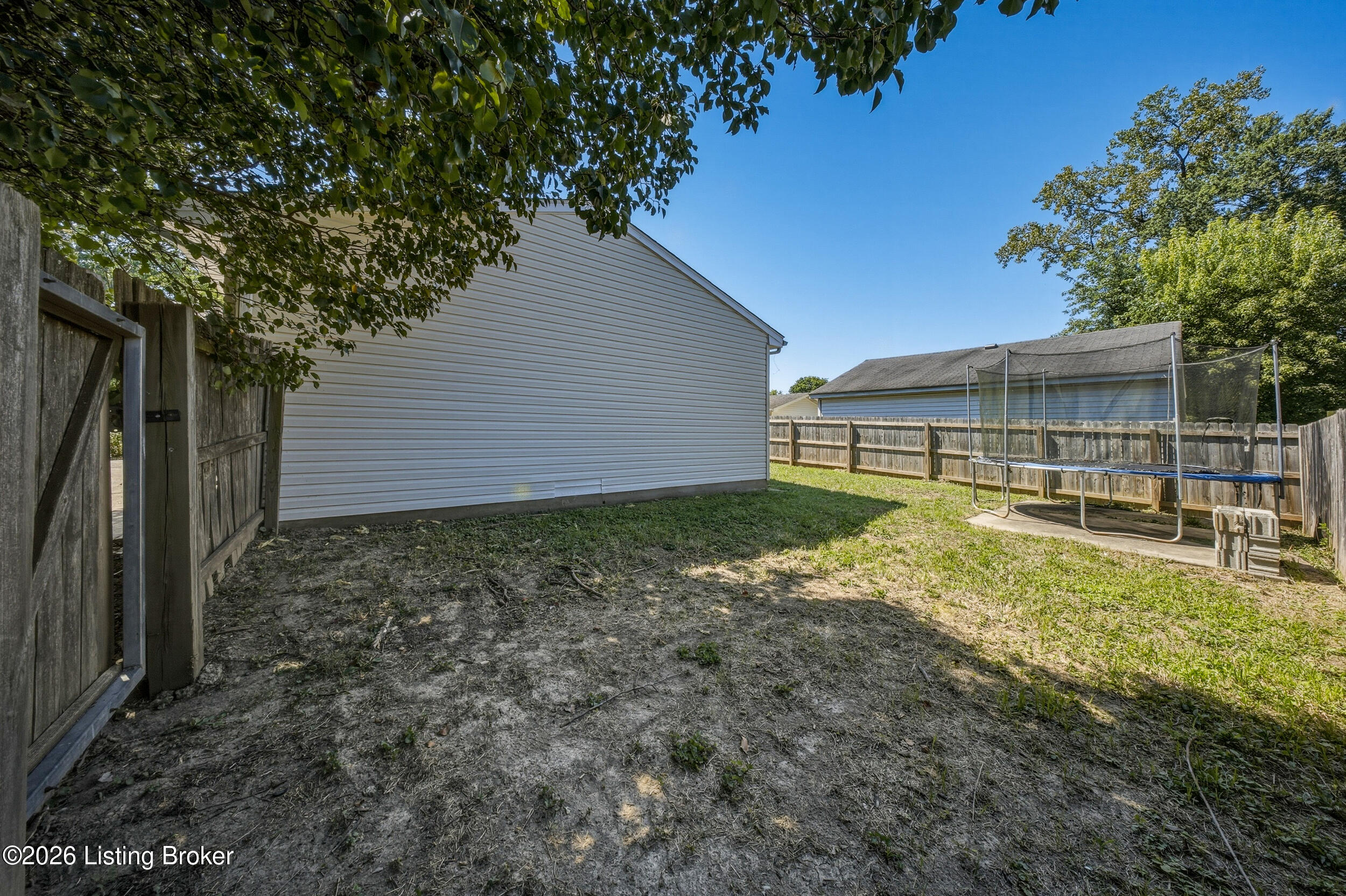 109 N Circlecrest Dr