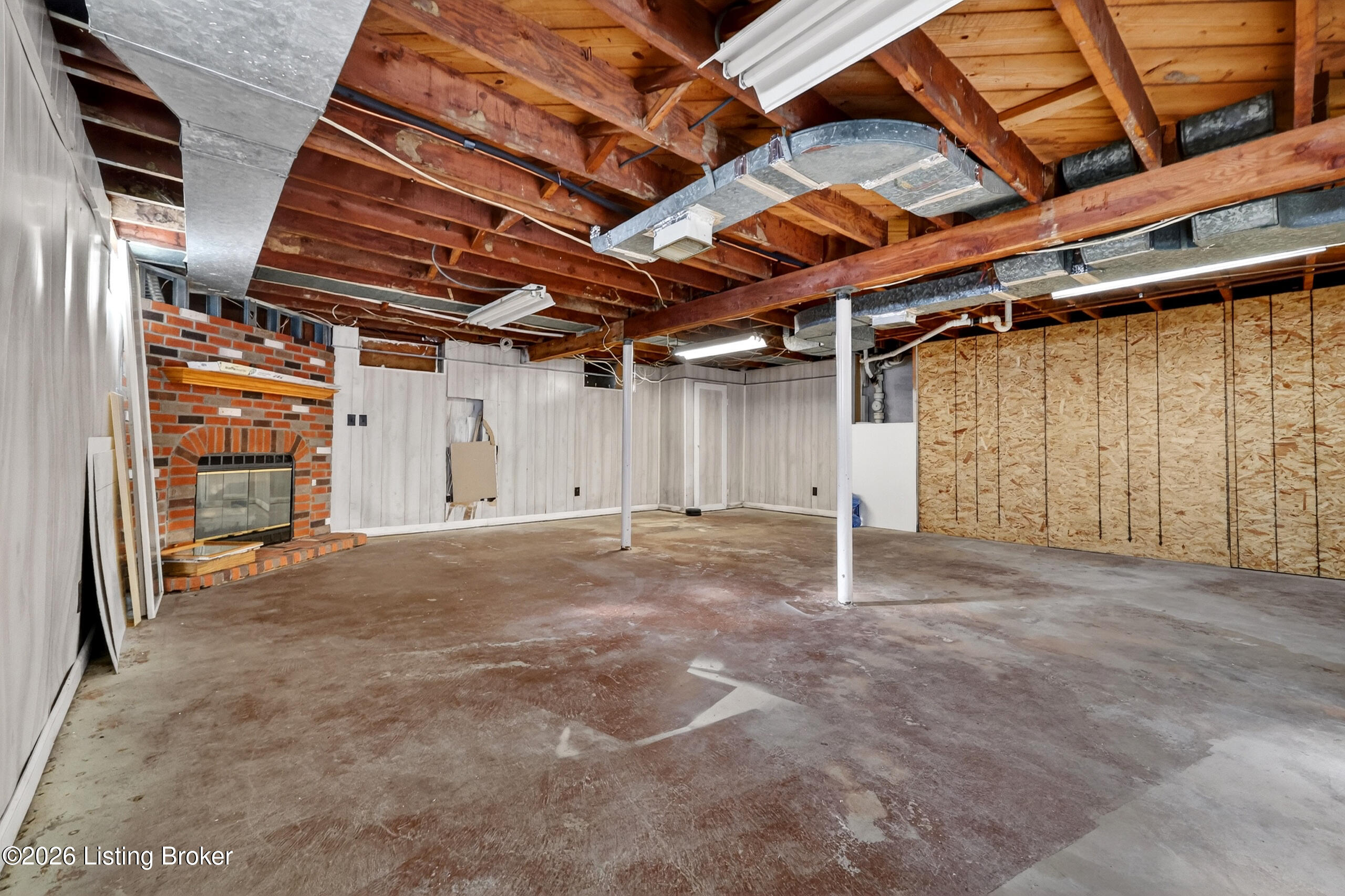 330 E Southside Ct