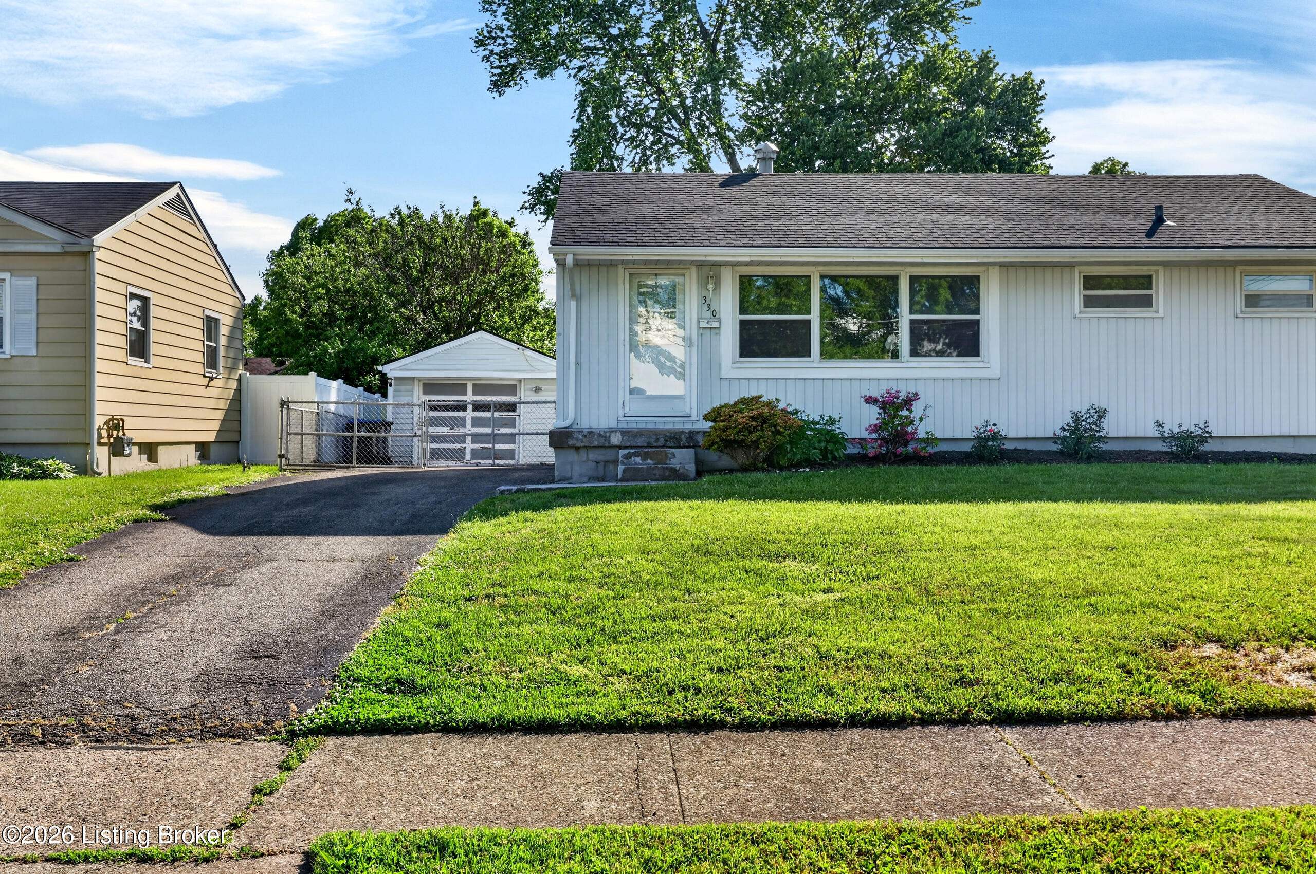 330 E Southside Ct