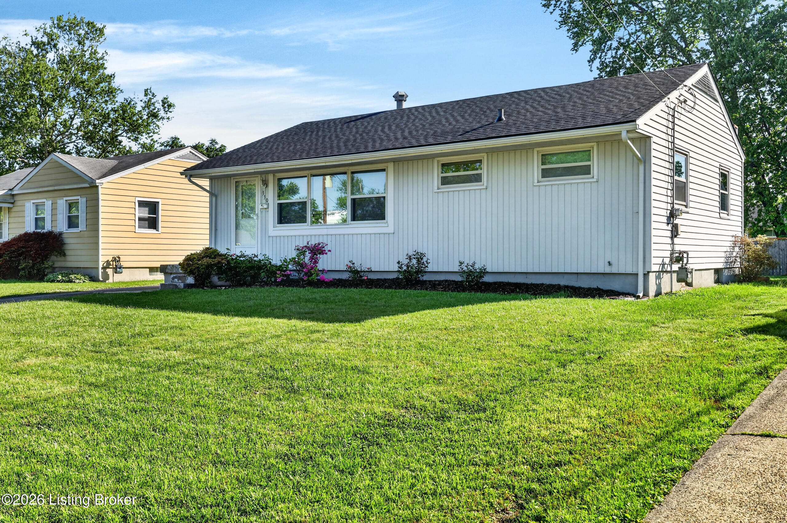 330 E Southside Ct