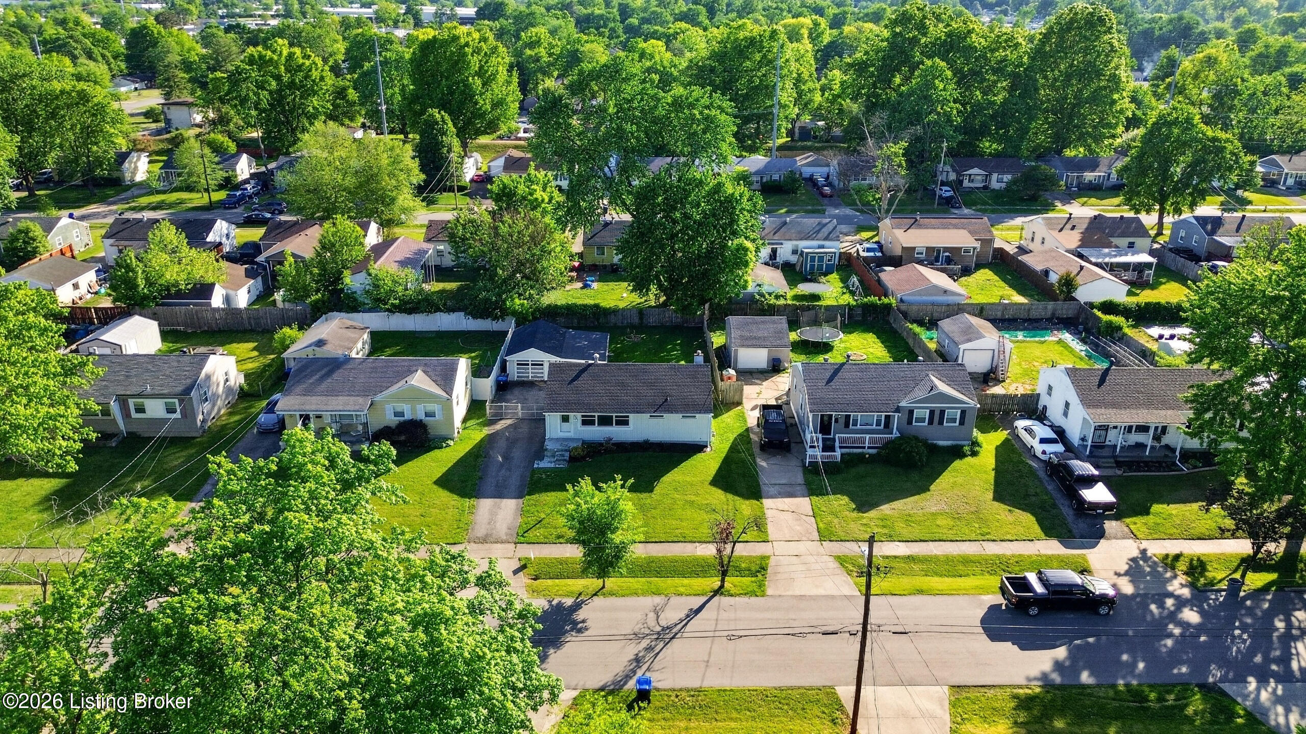 330 E Southside Ct