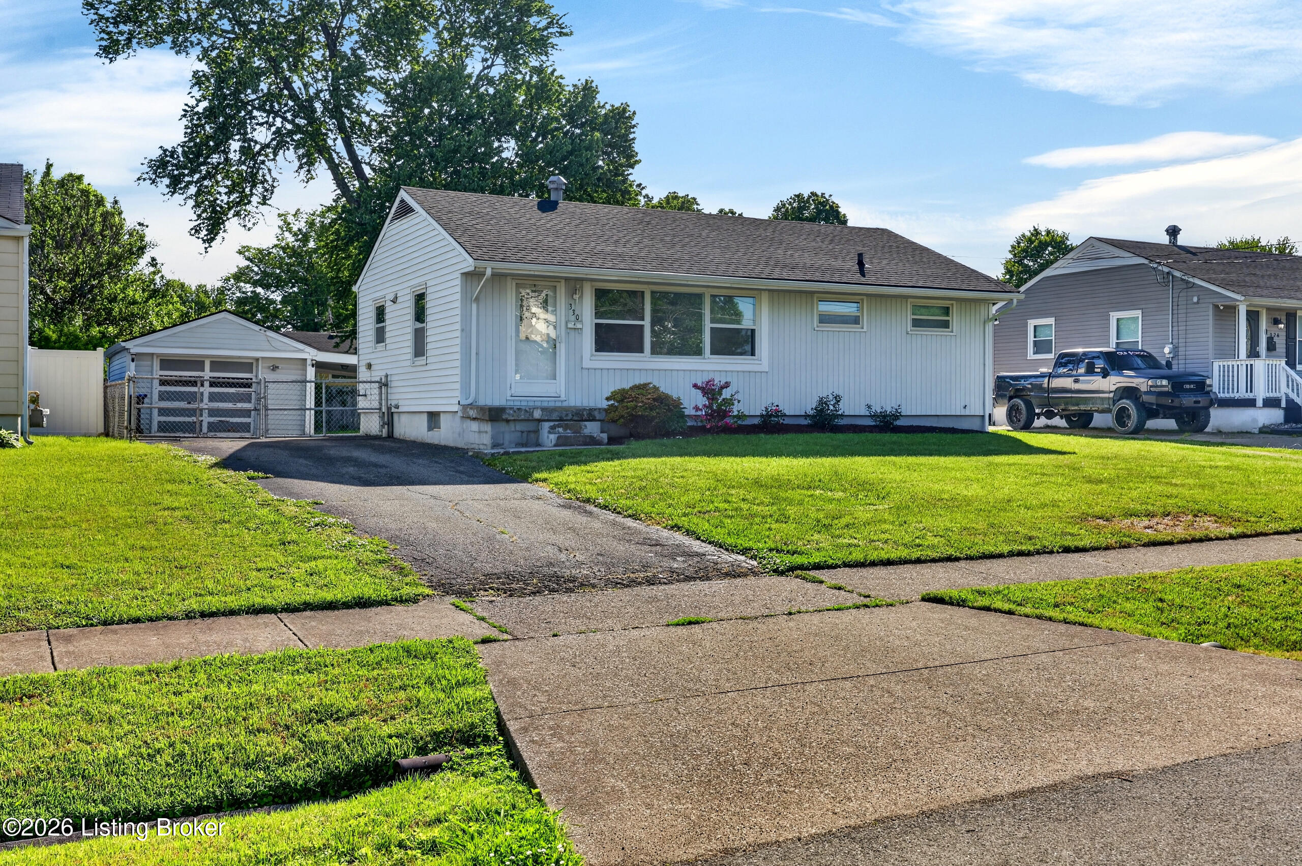 330 E Southside Ct