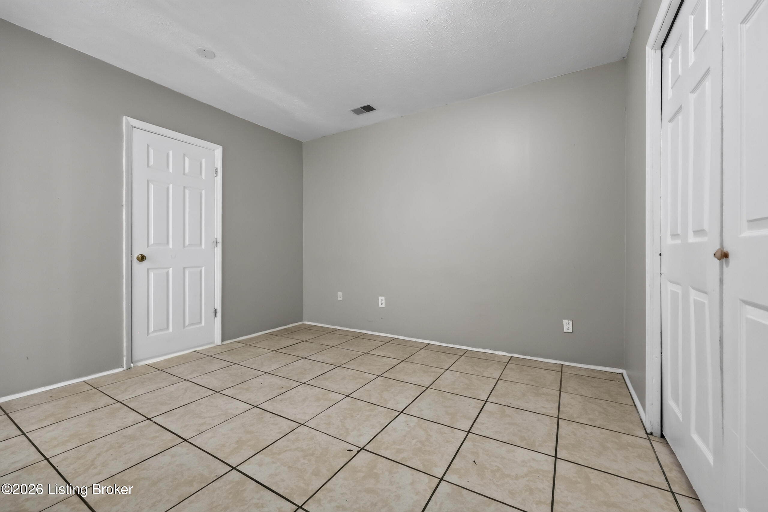 9510 Shoshone Way