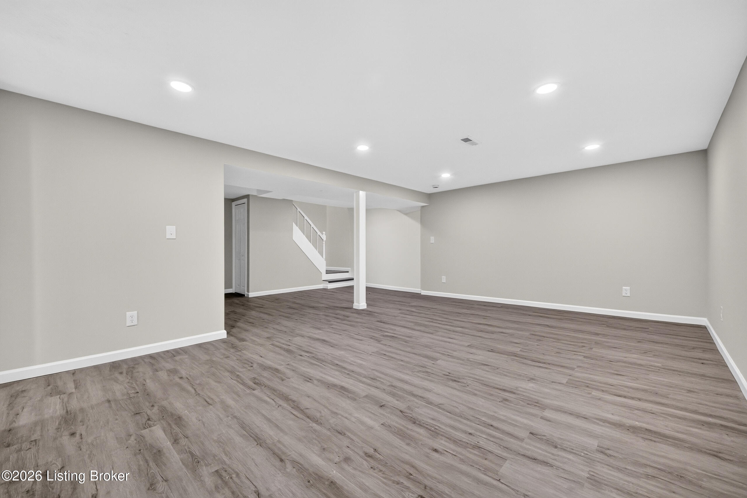 8403 Carmil Dr