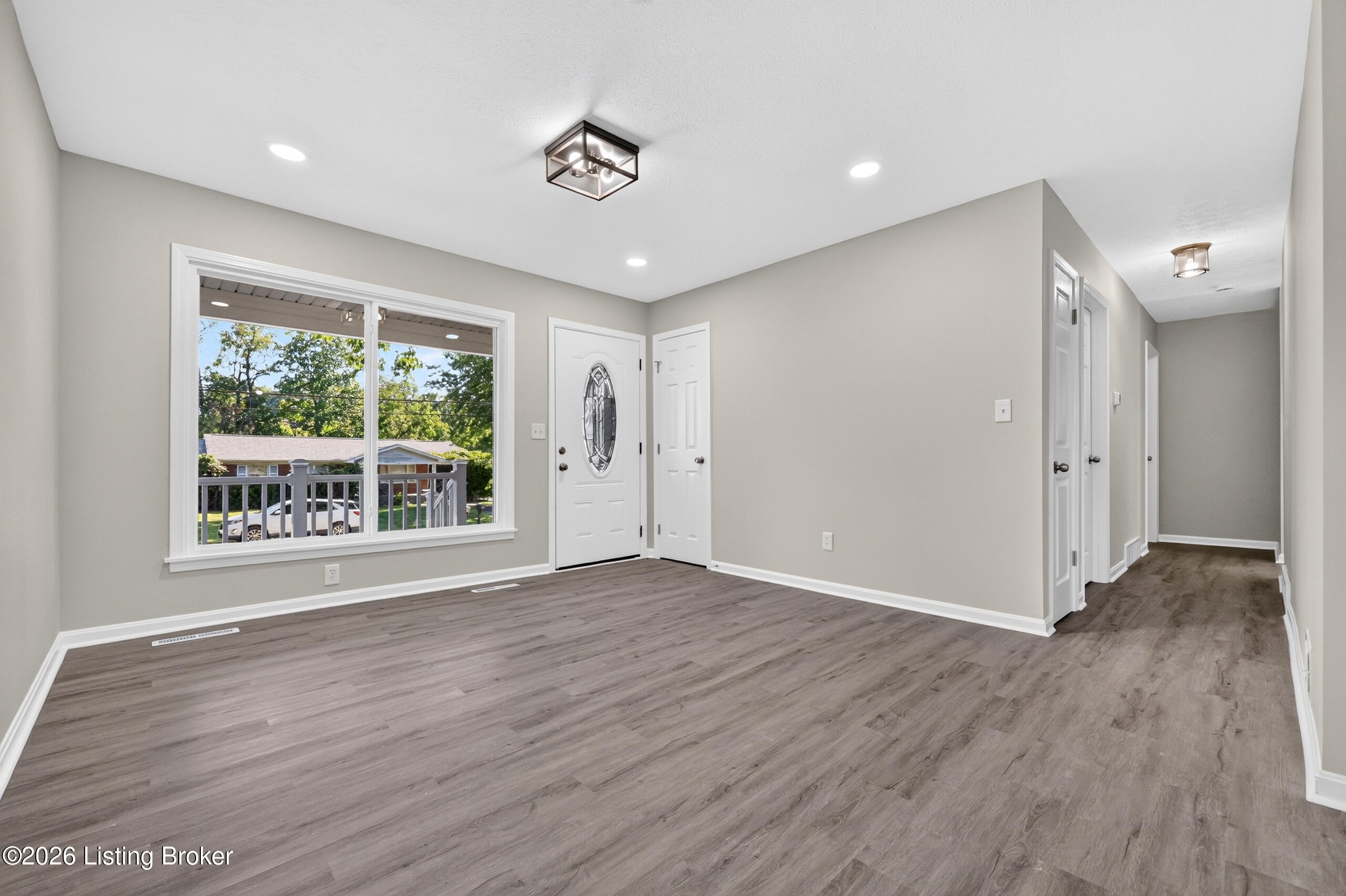 8403 Carmil Dr