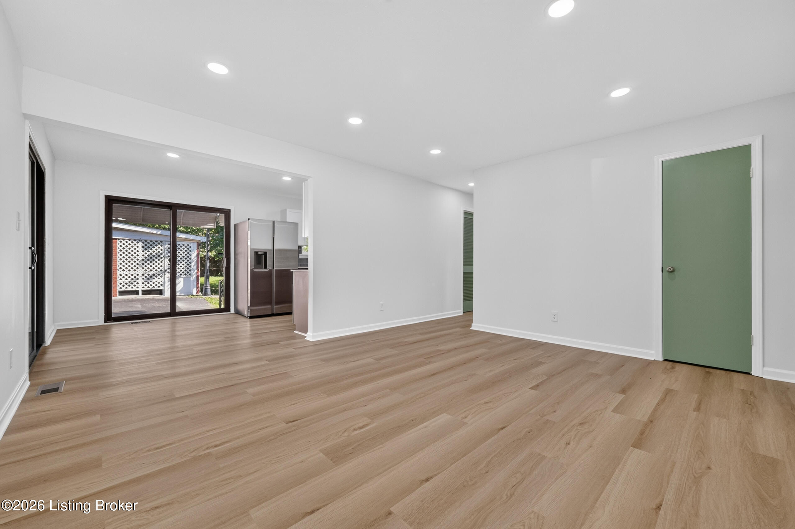 9511 Titan Dr