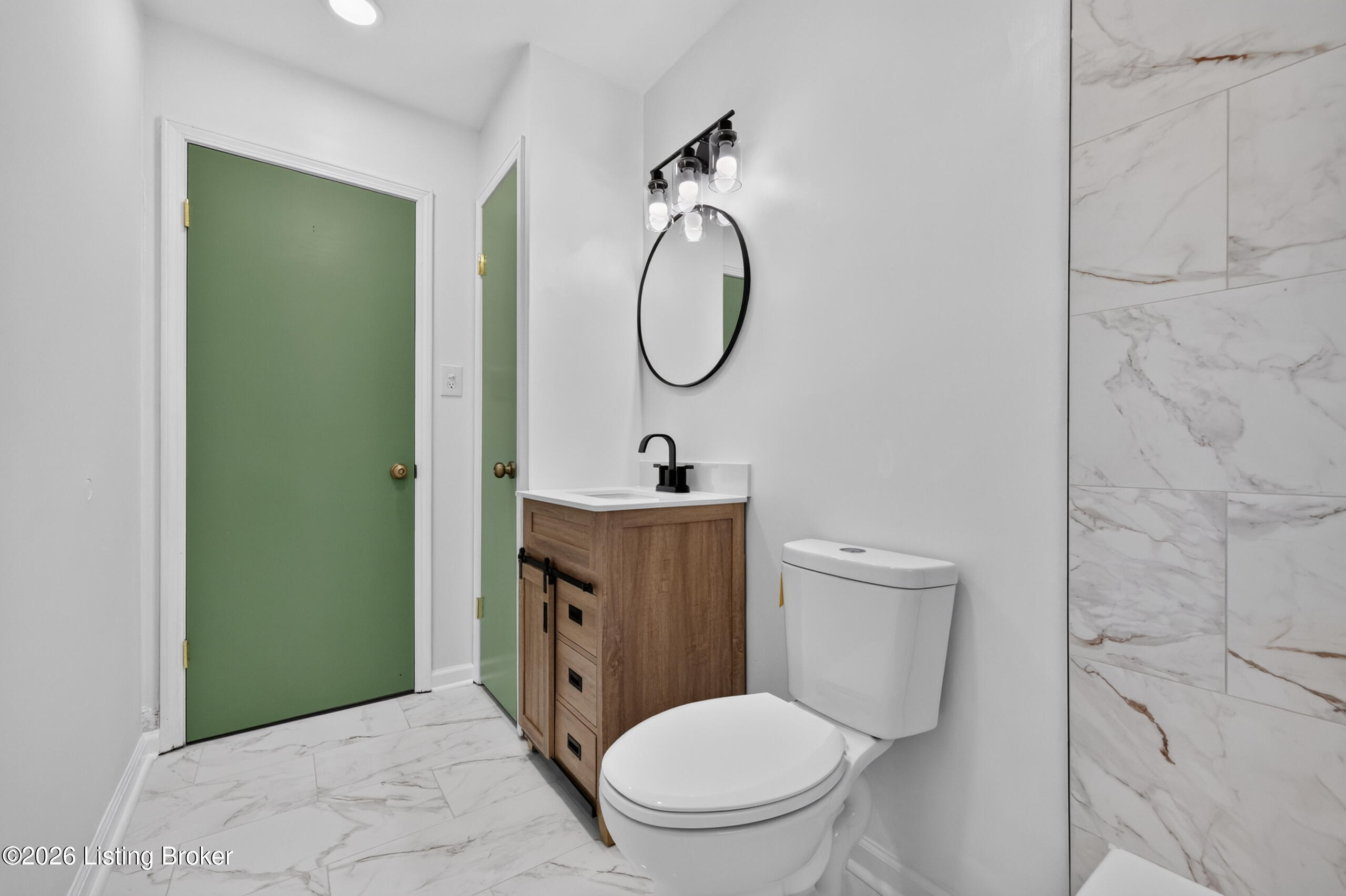 9511 Titan Dr