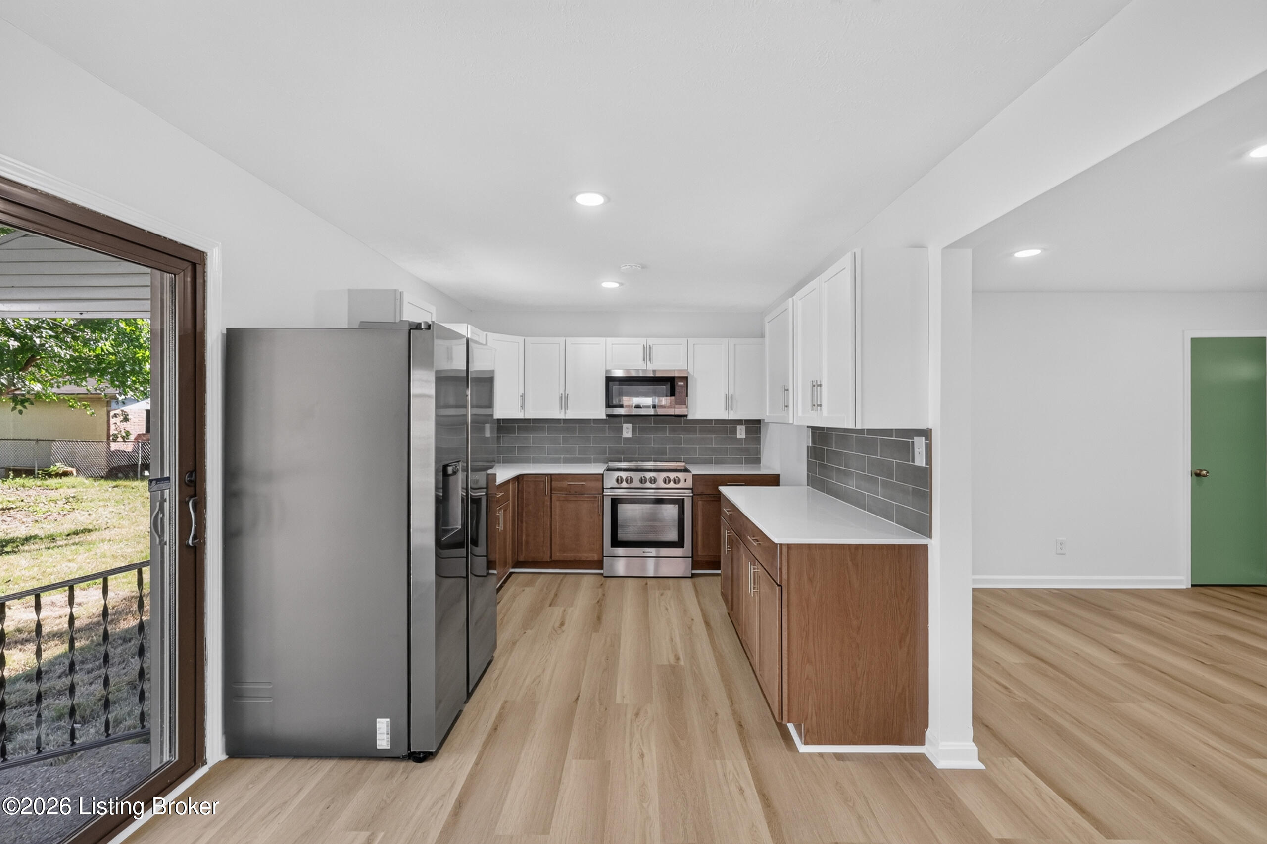 9511 Titan Dr