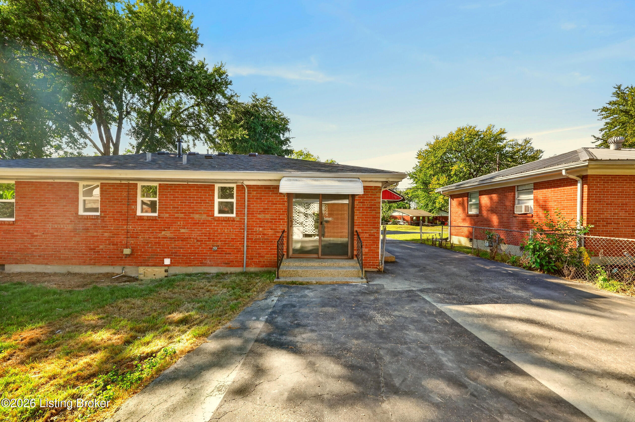 9511 Titan Dr