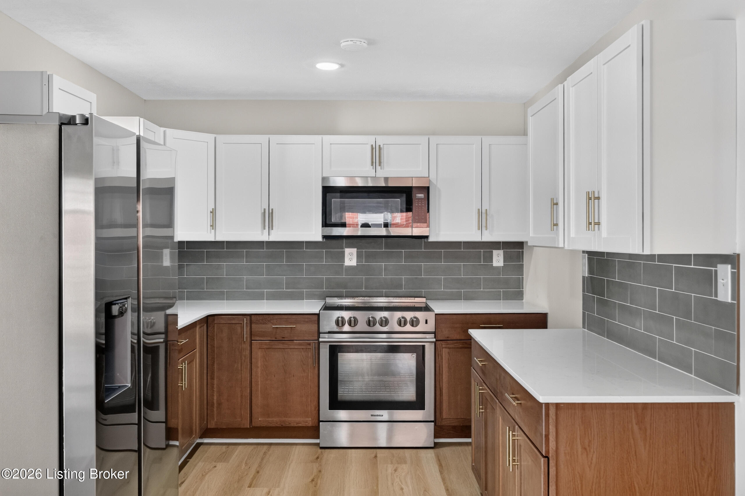 9511 Titan Dr