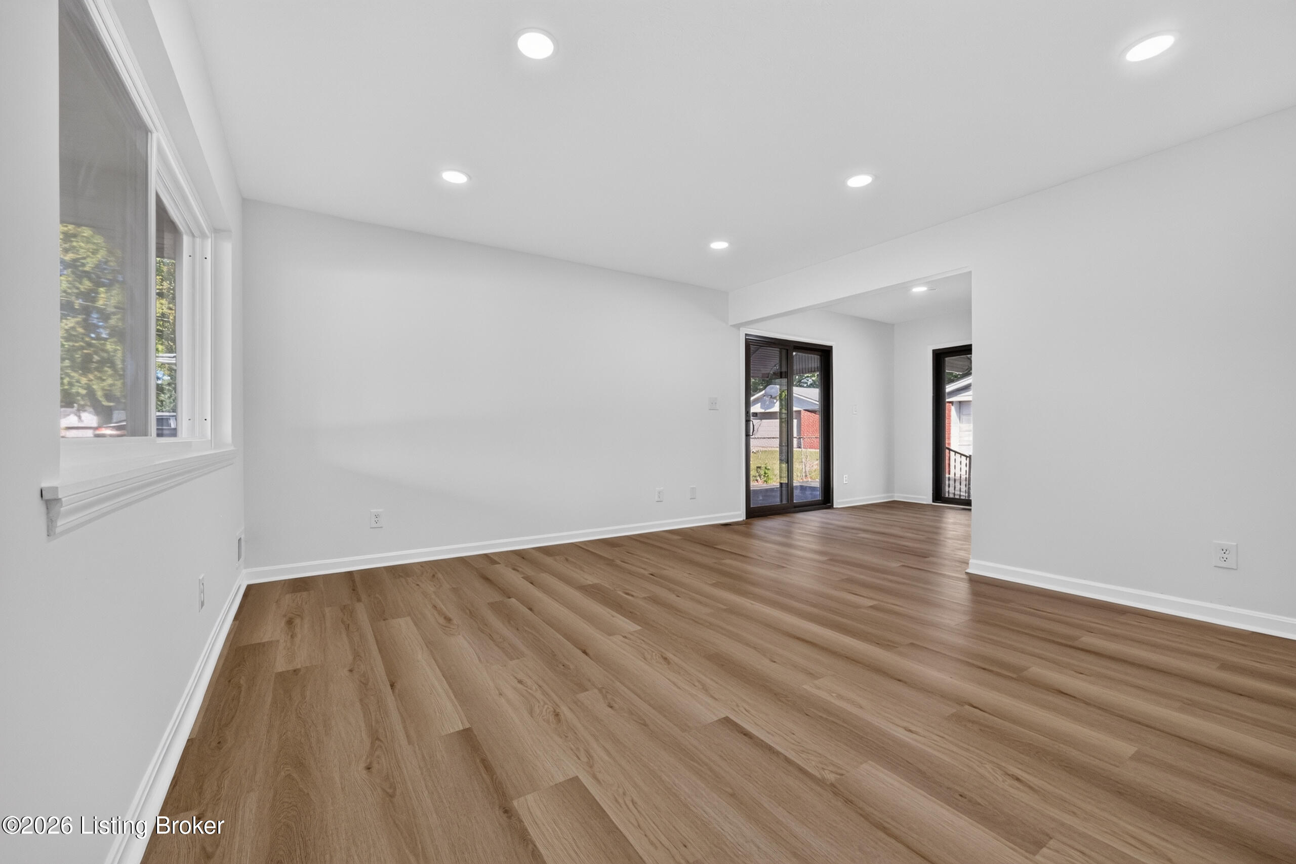 9511 Titan Dr
