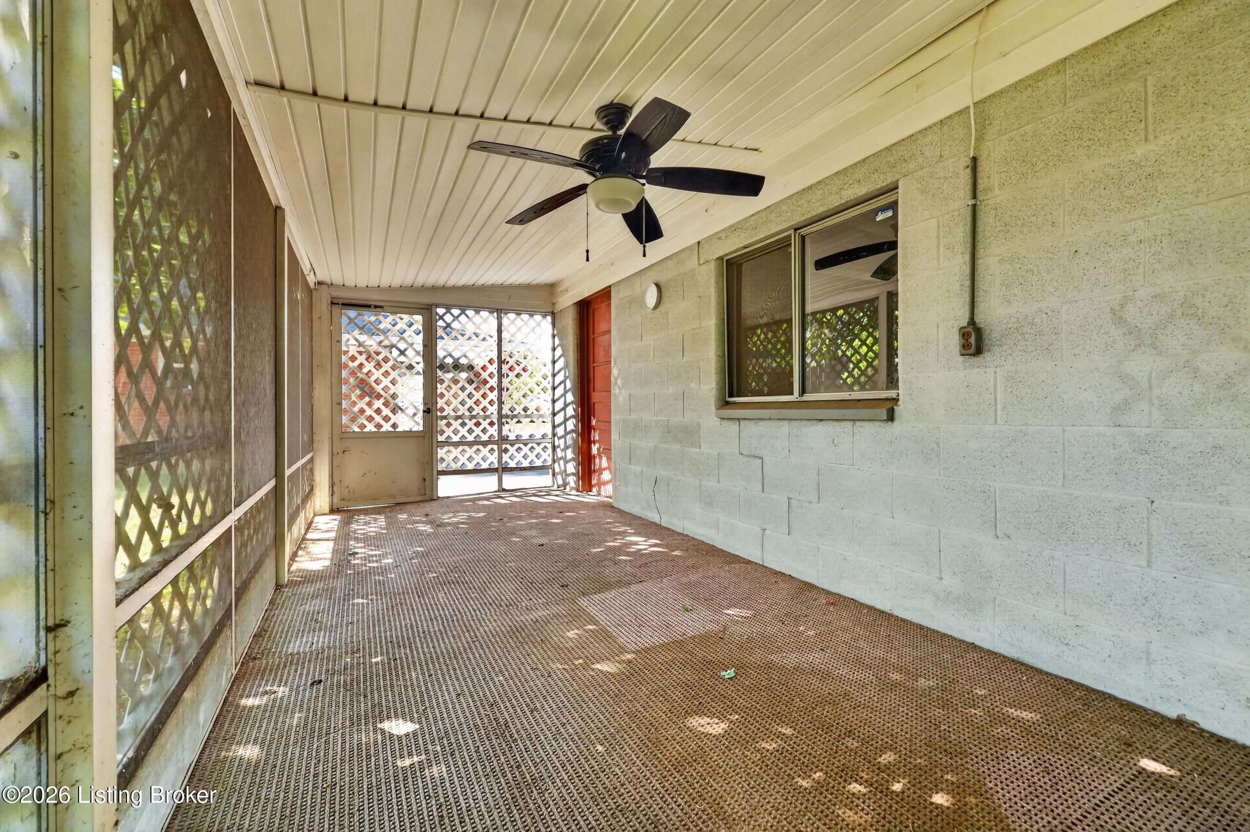 9511 Titan Dr