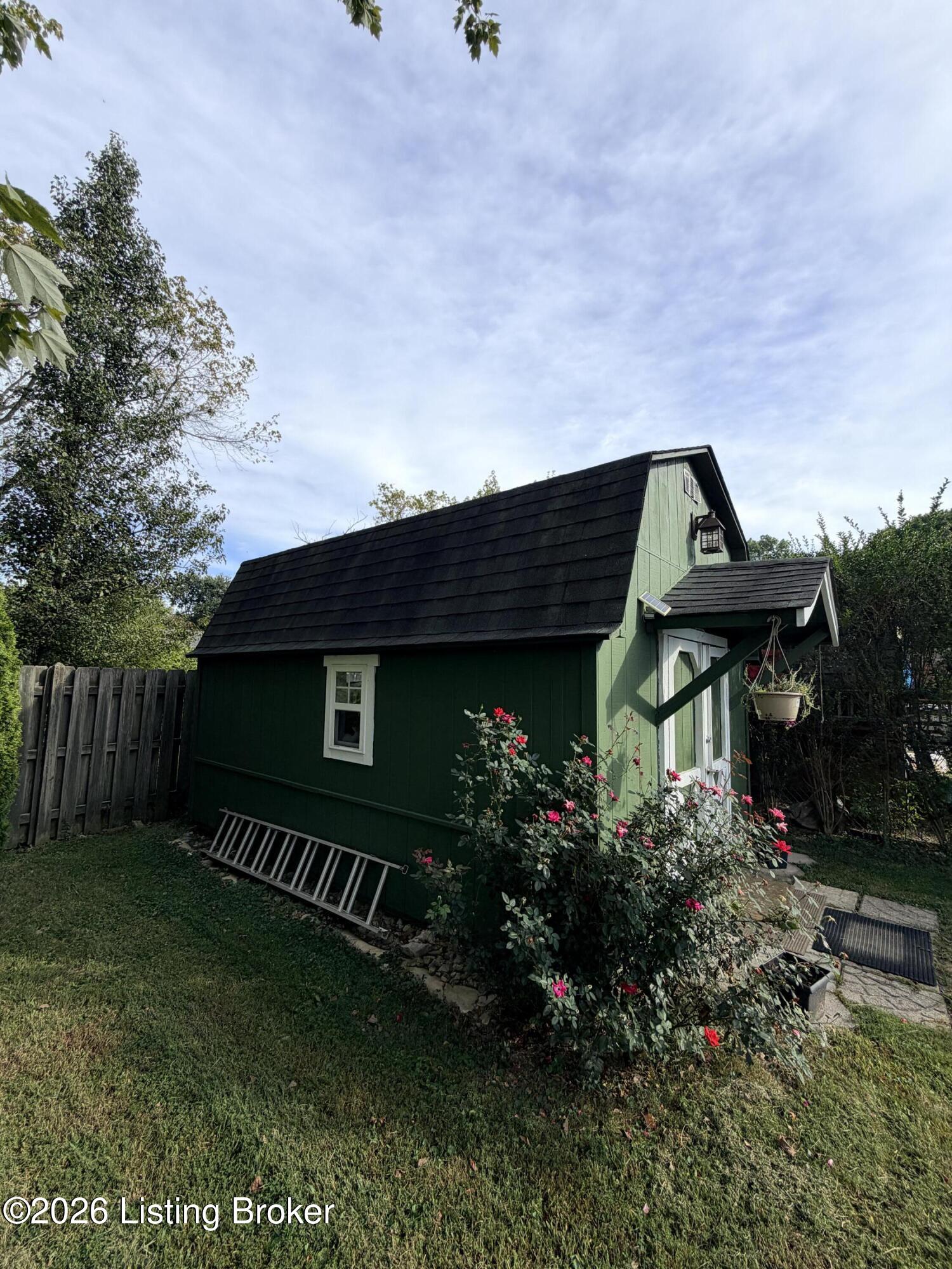11003 Lanette Ct