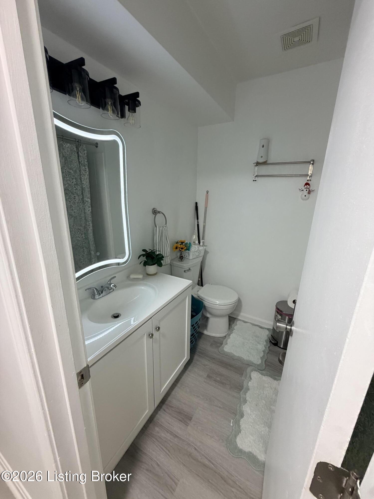 11003 Lanette Ct