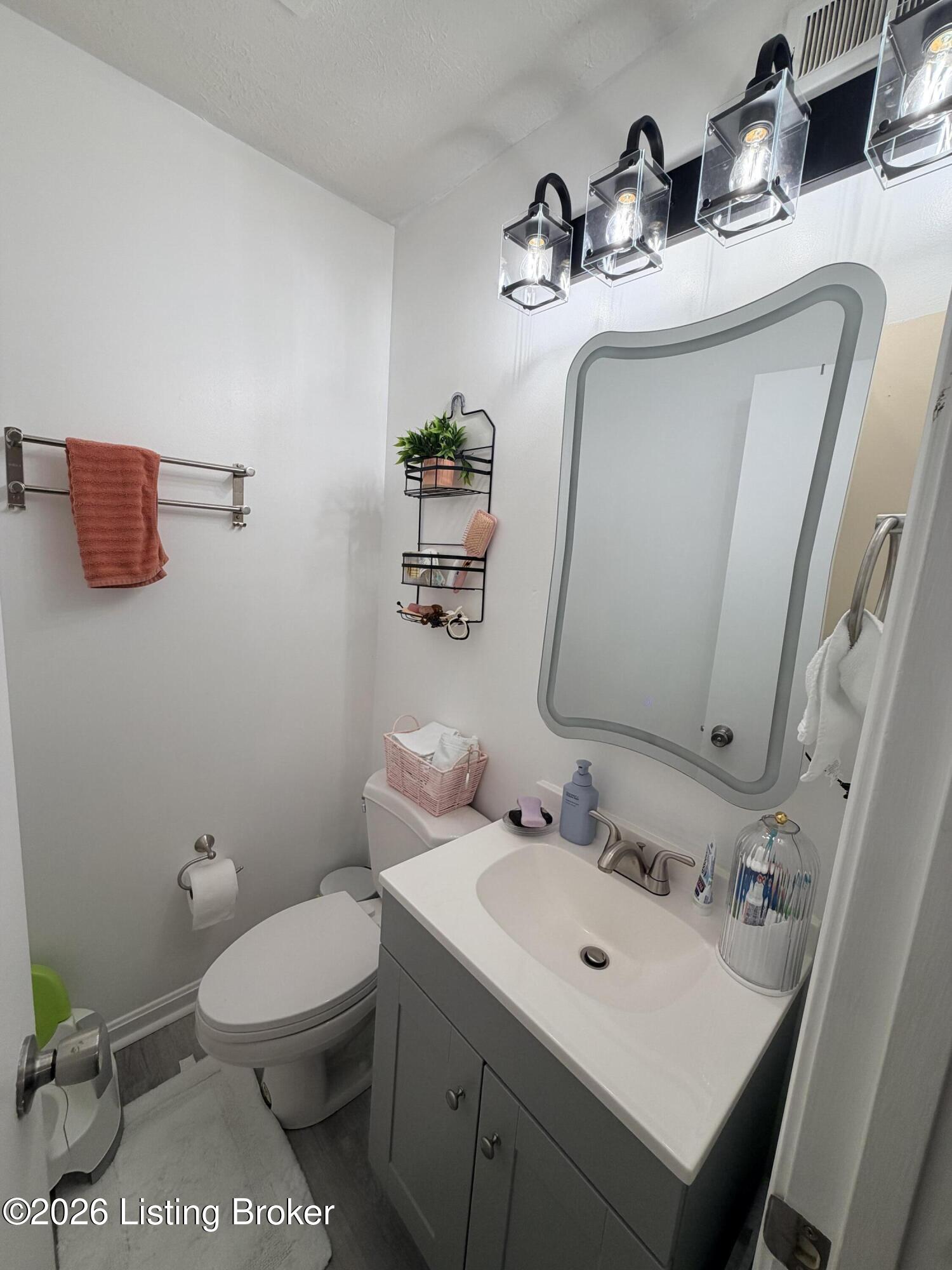 11003 Lanette Ct