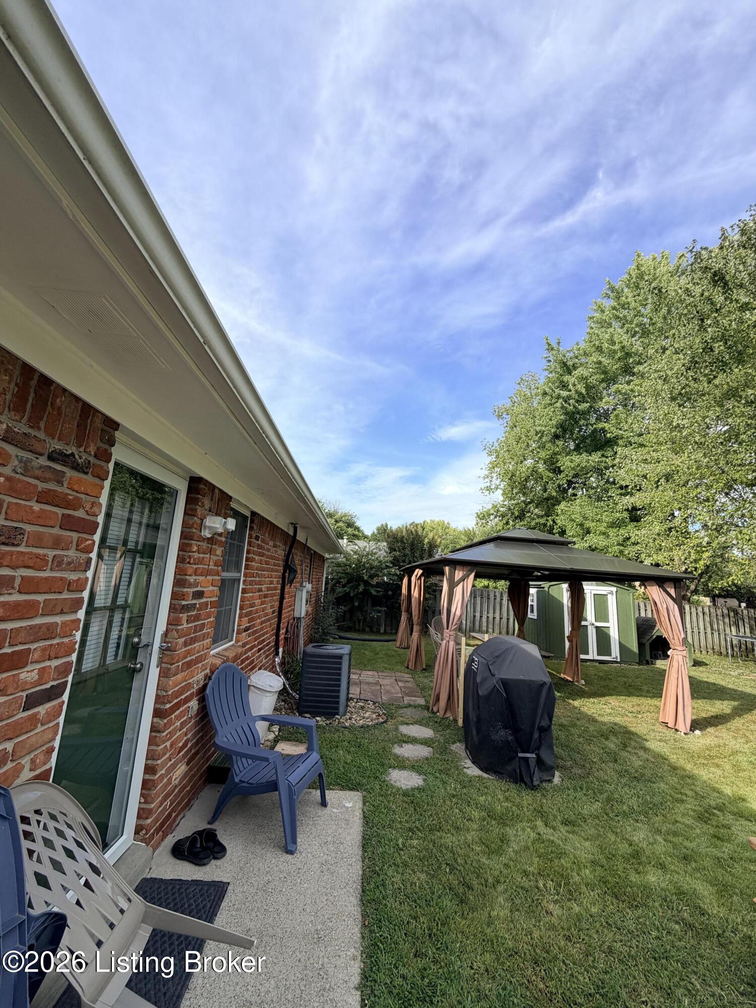 11003 Lanette Ct