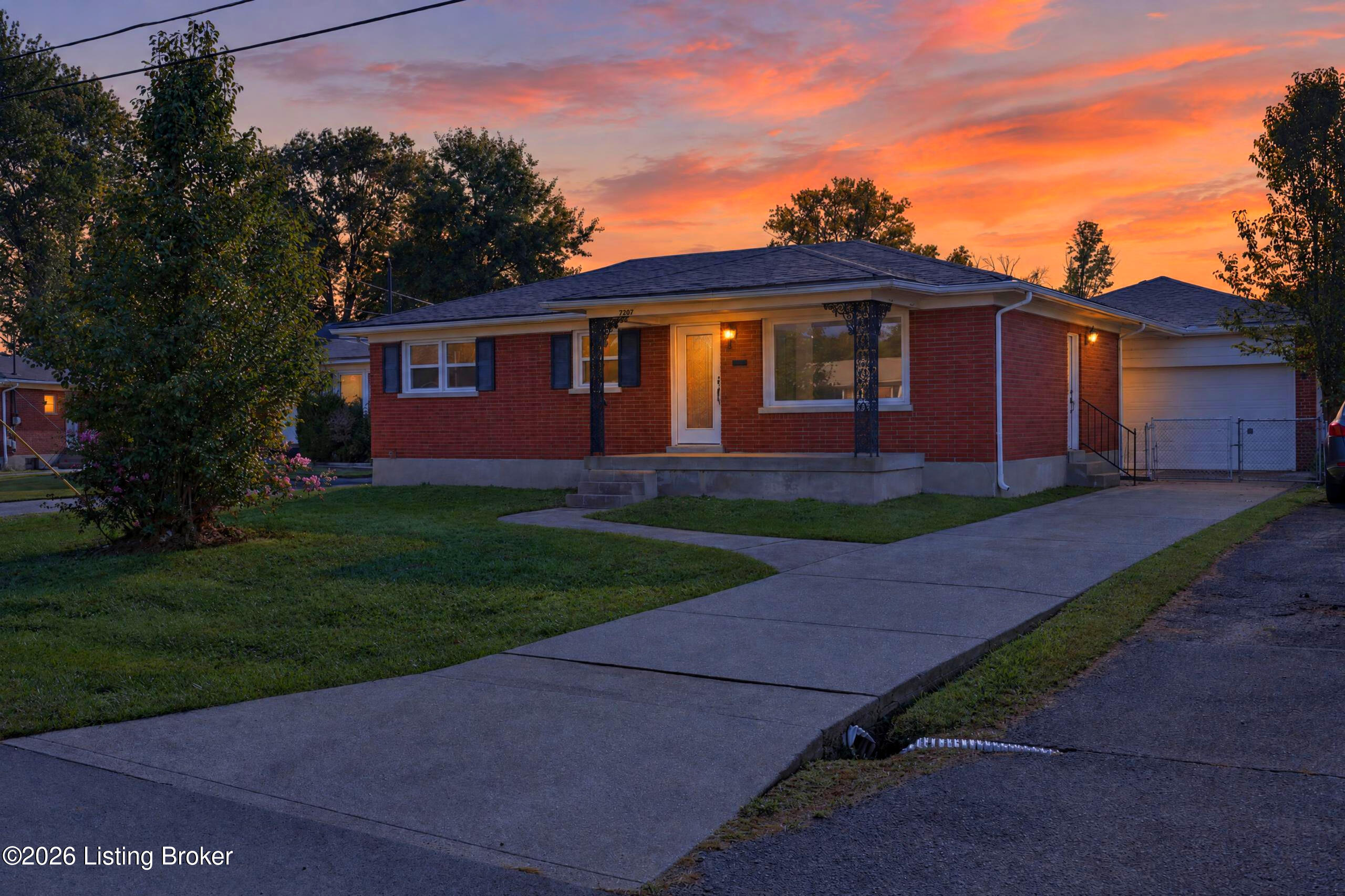 7207 Ivan Ct