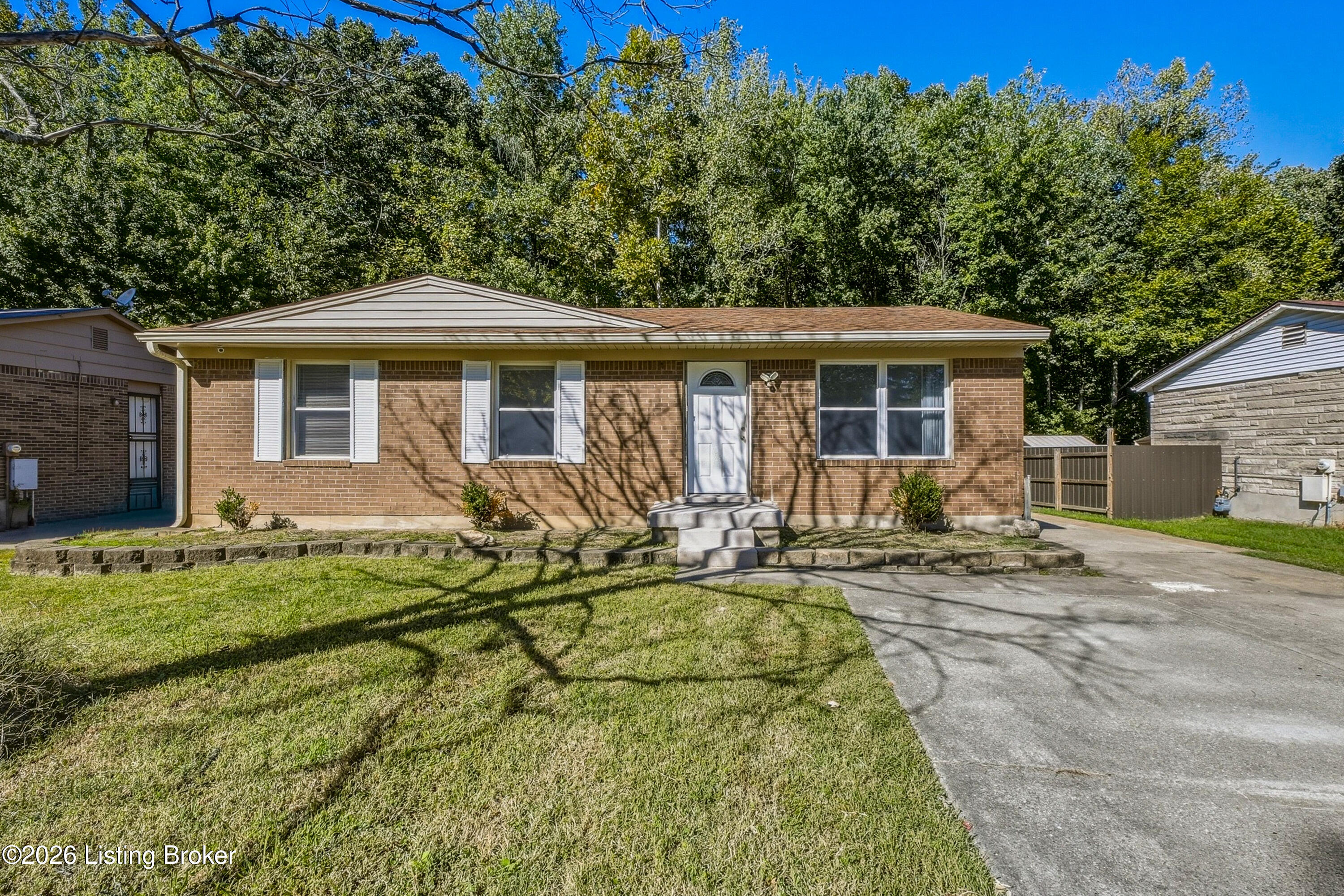 3419 Bonaventure Blvd