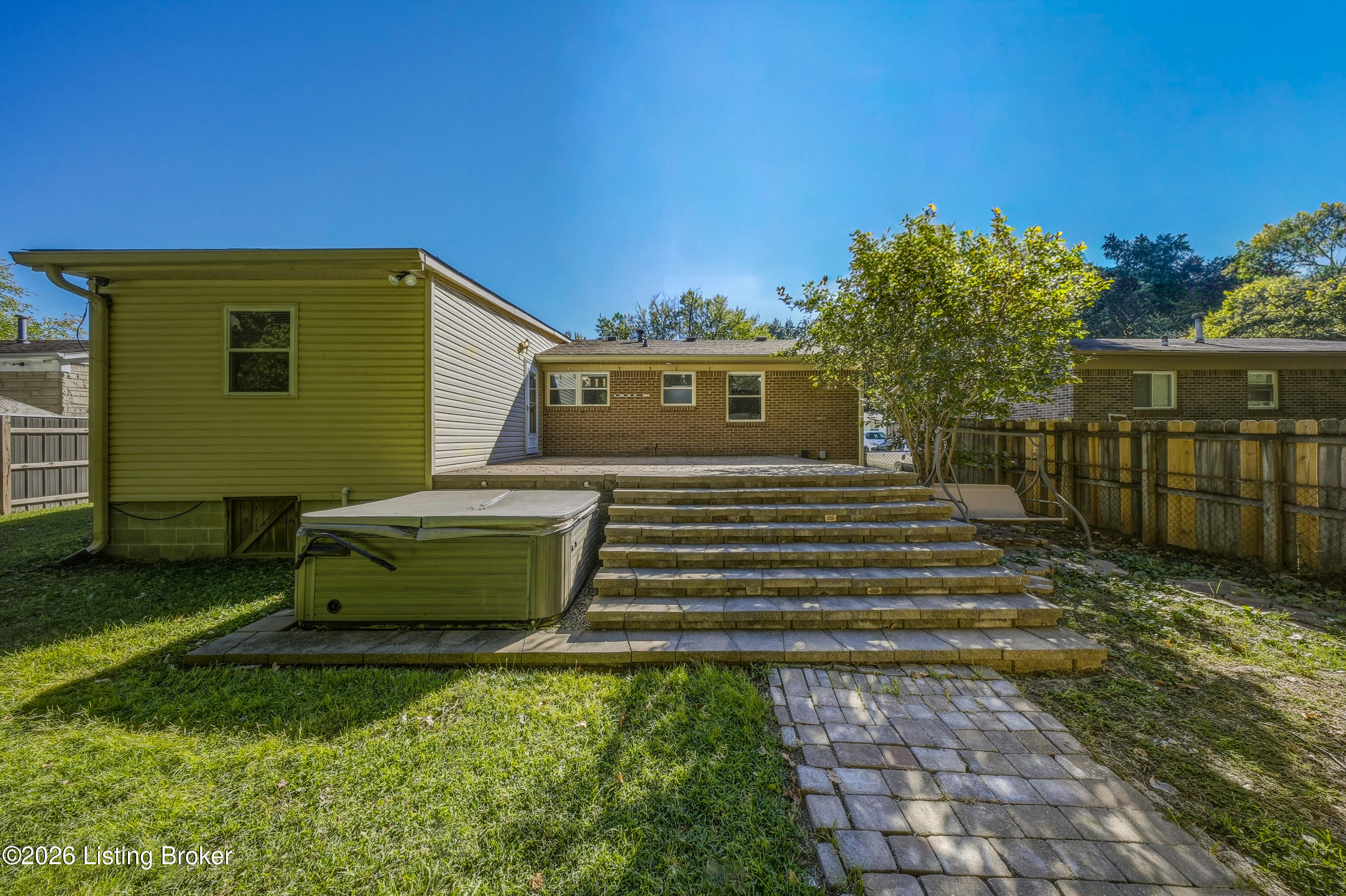 3419 Bonaventure Blvd