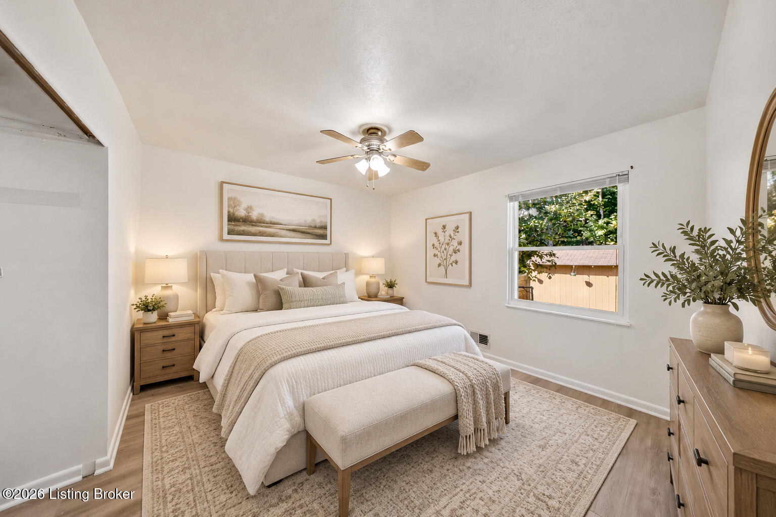 3419 Bonaventure Blvd