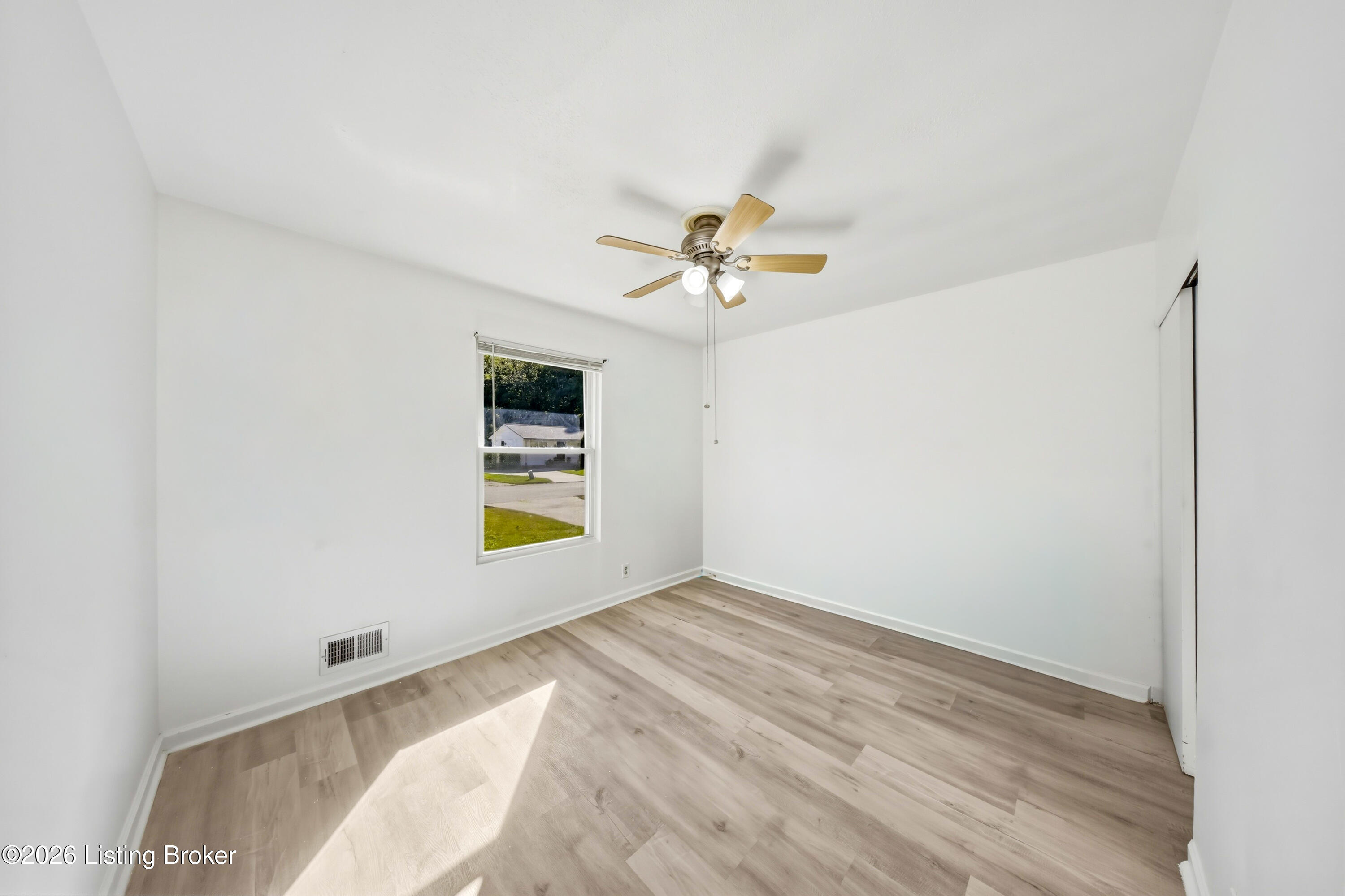 3419 Bonaventure Blvd