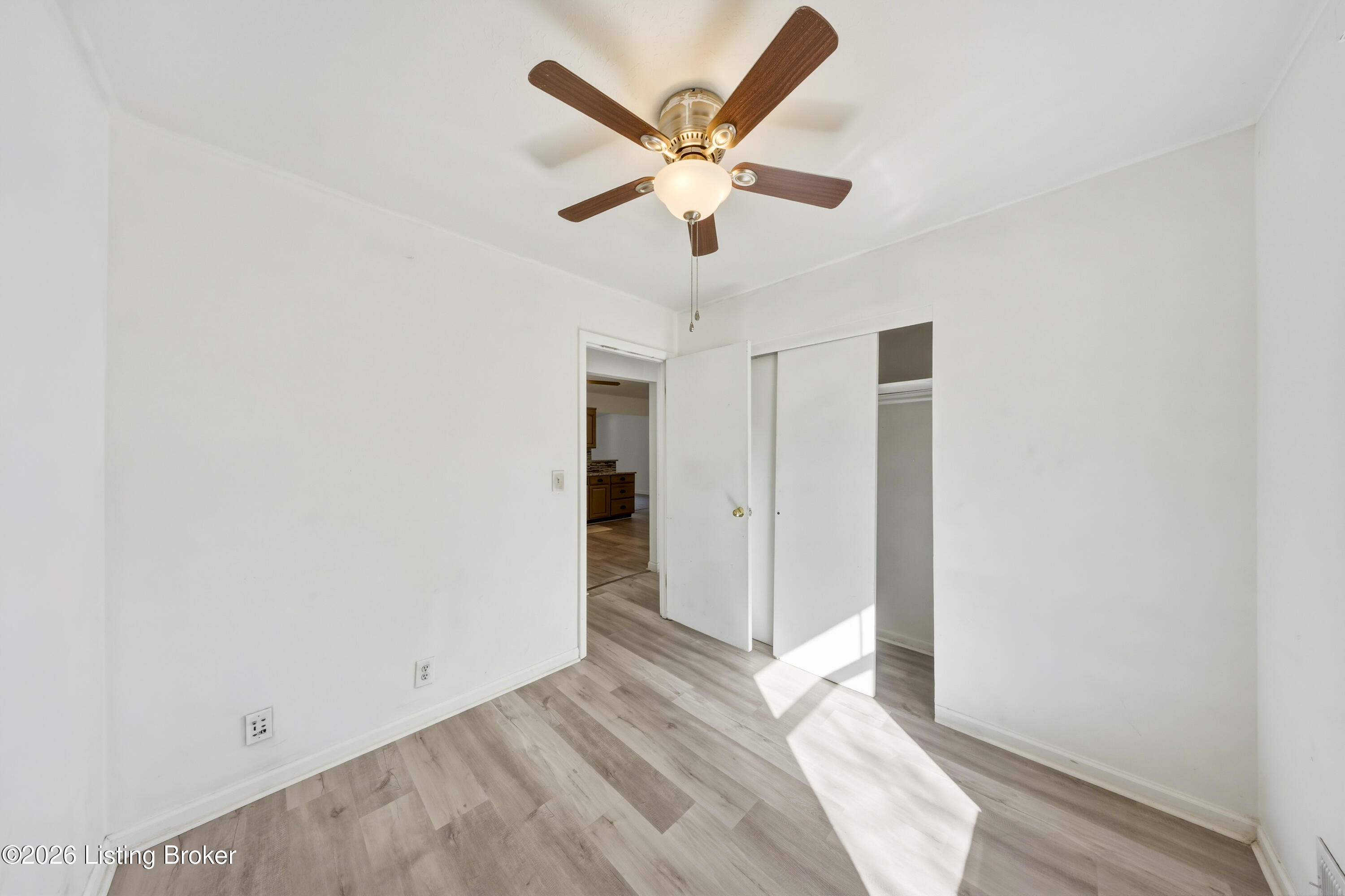 3419 Bonaventure Blvd