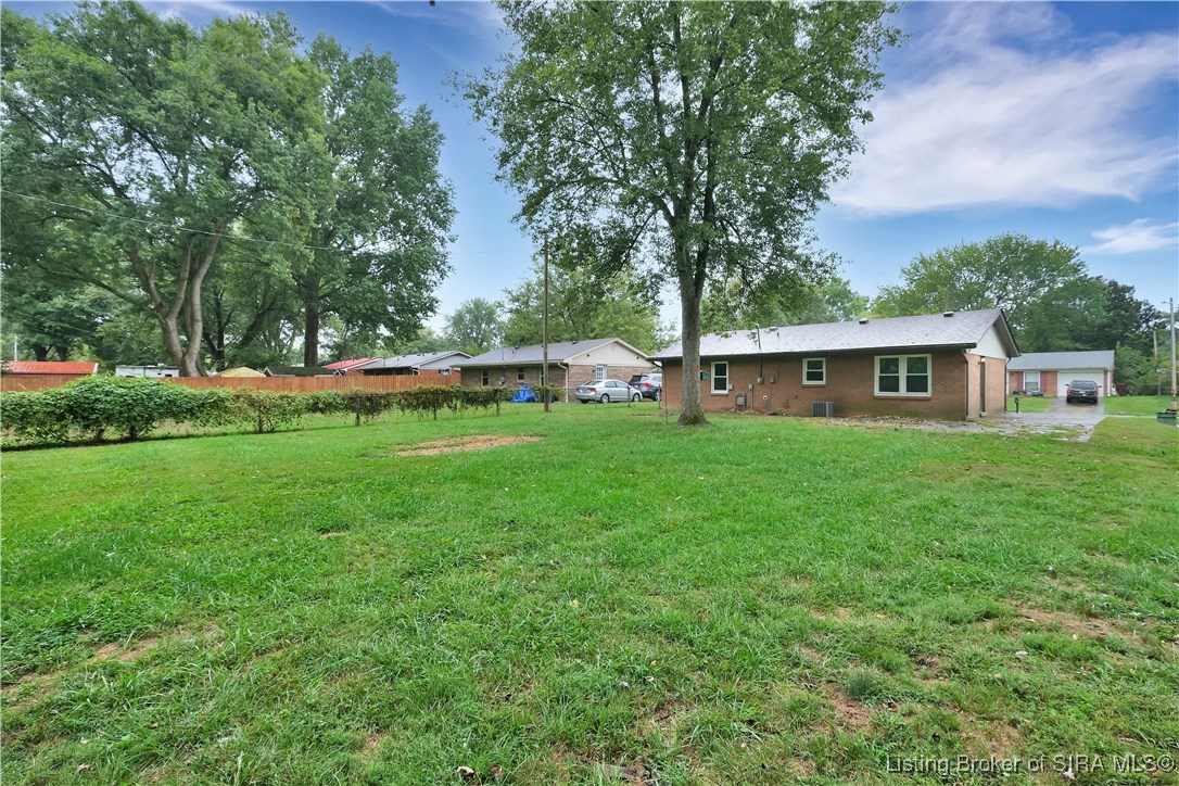 318 Hawthorne Drive