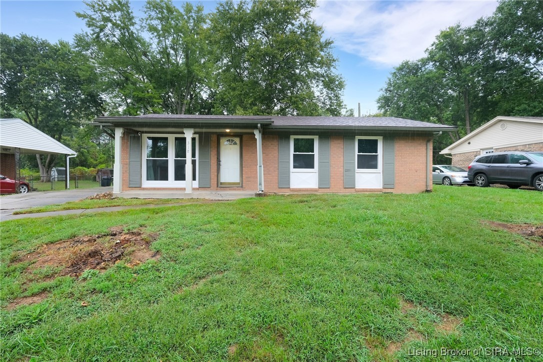 318 Hawthorne Drive