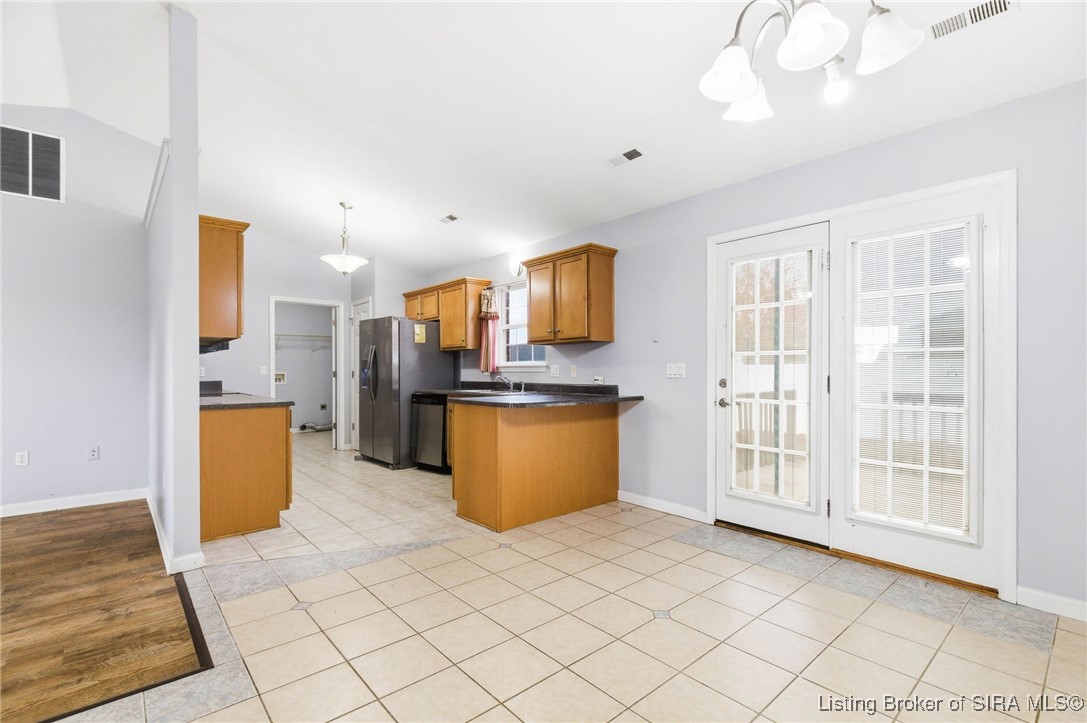 6325 Sky View Lane
