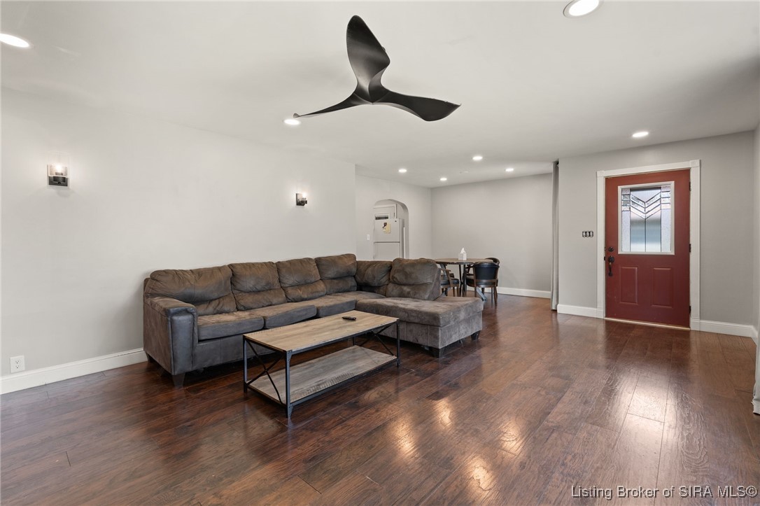 6837 Diamond Heights