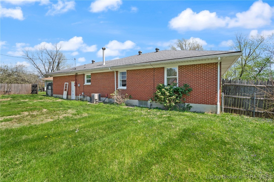 6837 Diamond Heights