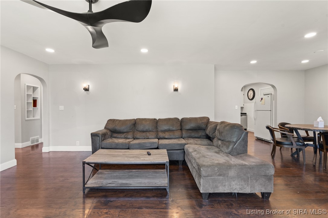 6837 Diamond Heights