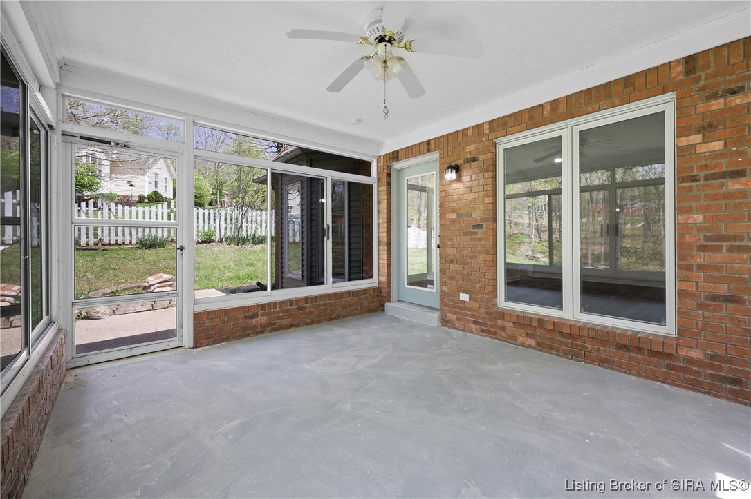 4052 Tanglewood Drive