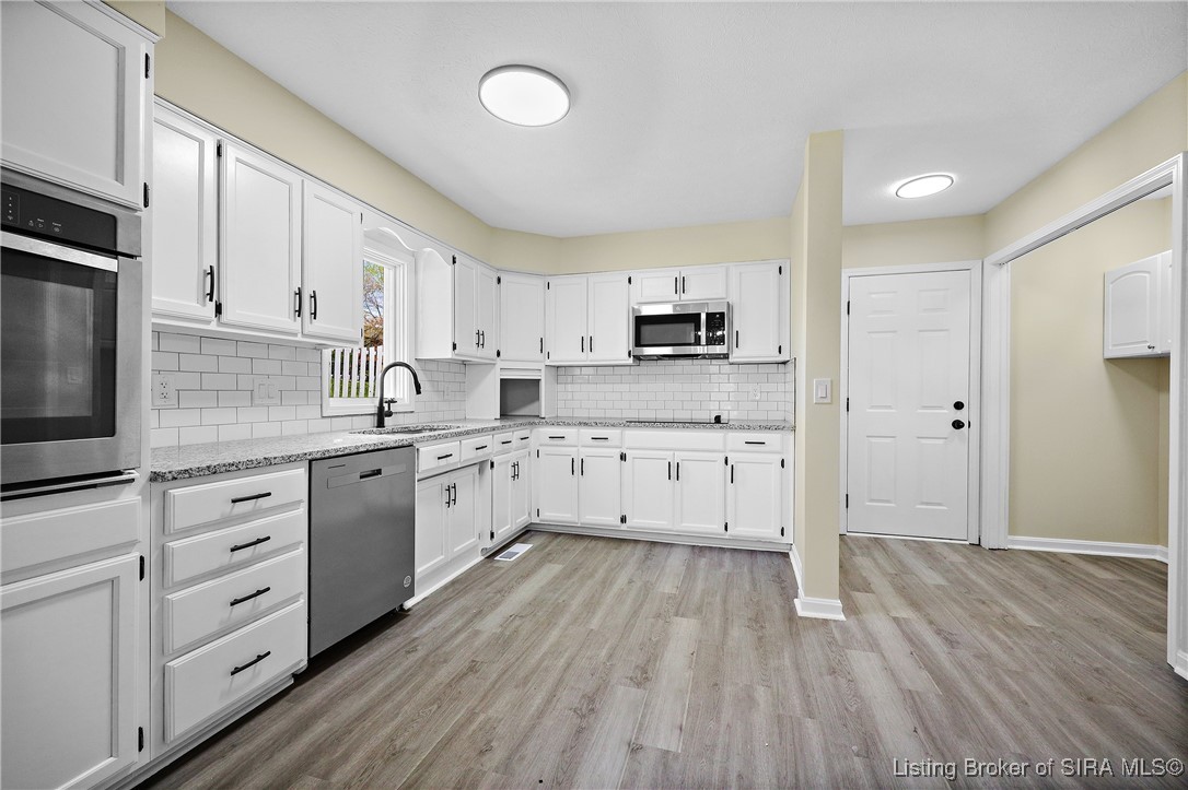 4052 Tanglewood Drive