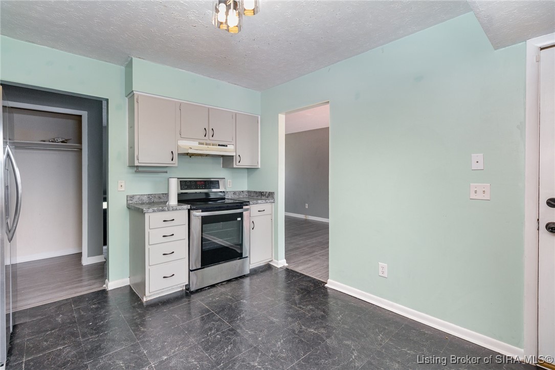 1305 Sportsman Drive