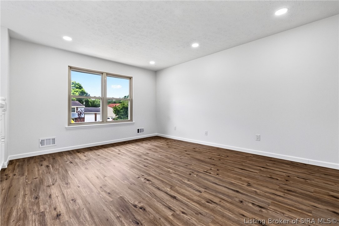 1604 Northaven Drive