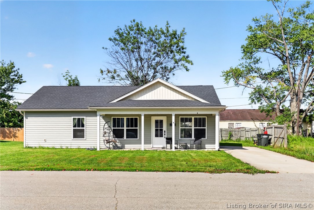 106 Kenwood Avenue