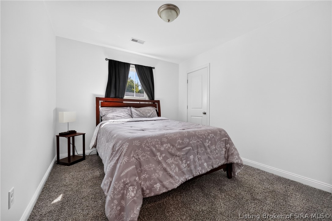 106 Kenwood Avenue