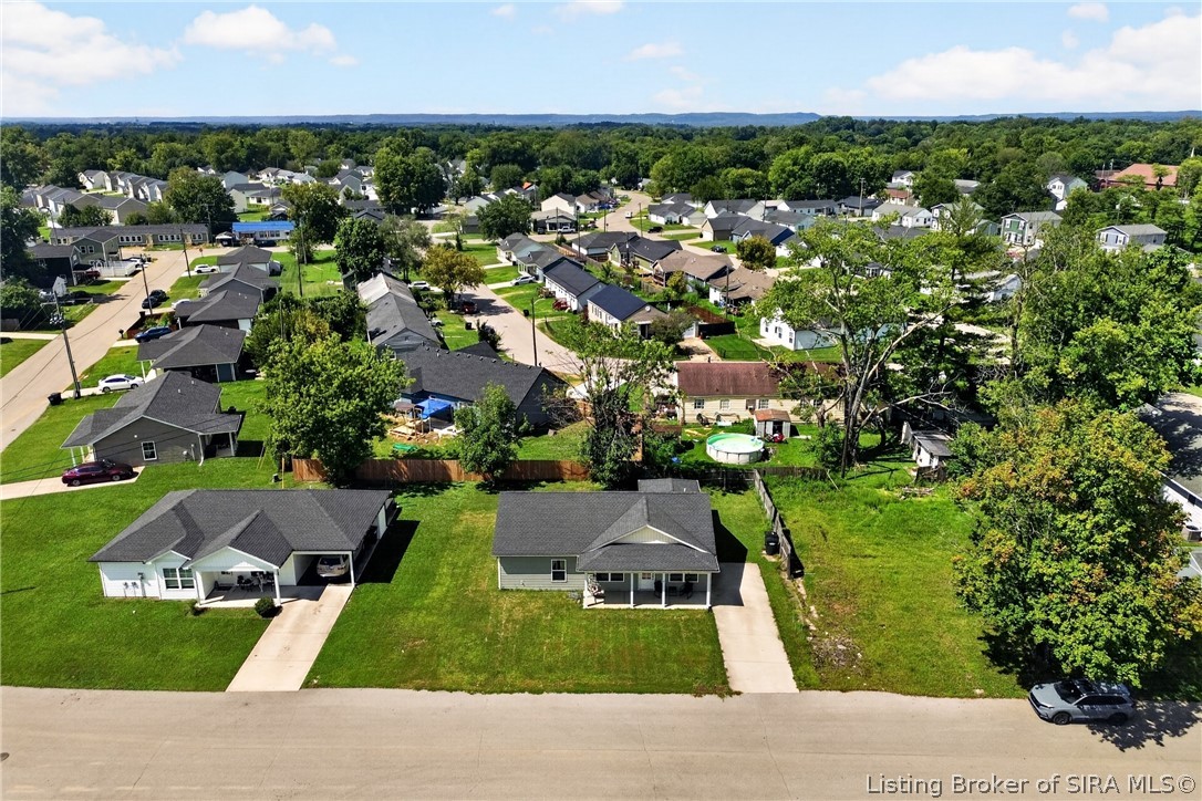 106 Kenwood Avenue