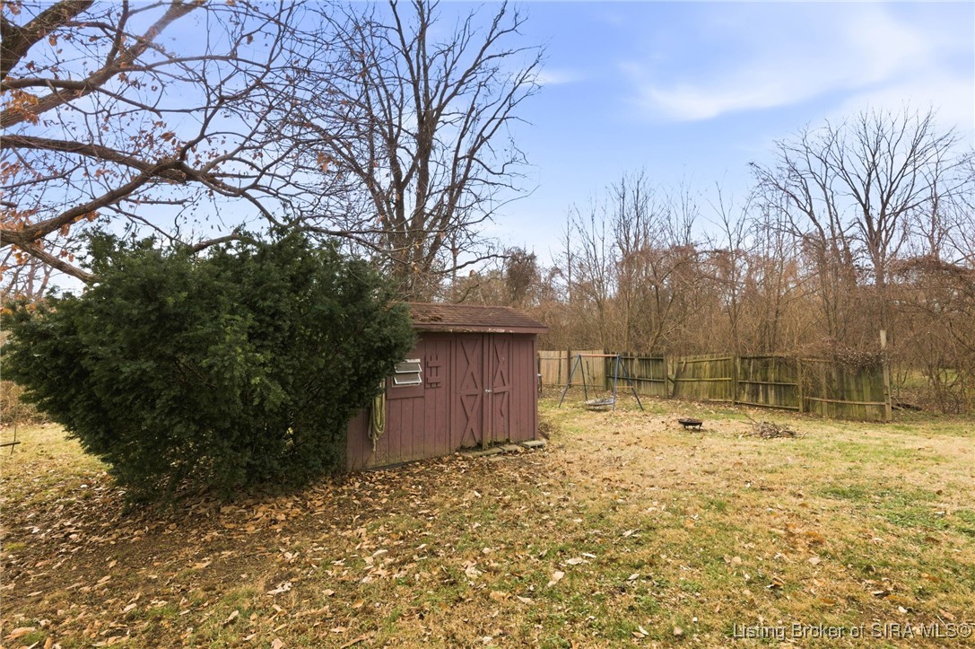 20 E Applegate Lane