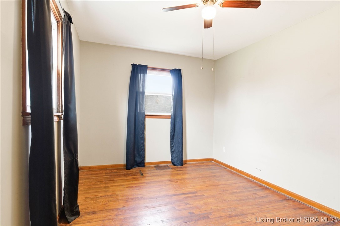 20 E Applegate Lane