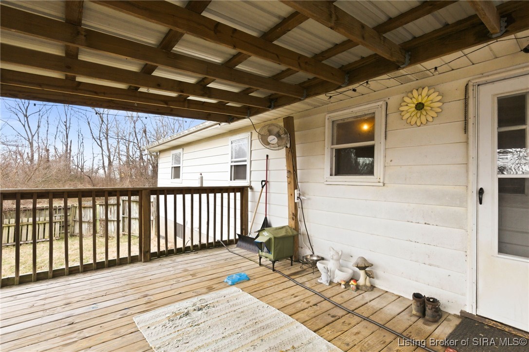 20 E Applegate Lane