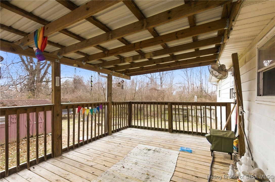 20 E Applegate Lane
